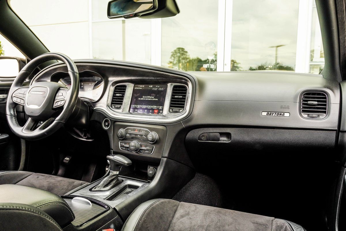 Used 2023 Dodge Charger Scat Pack w/ Daytona Edition Group image 19