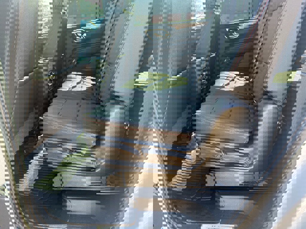 Used 2021 Chevrolet Tahoe RST image 12