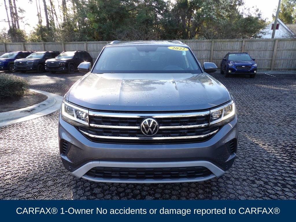 Used 2022 Volkswagen Atlas Cross Sport SE AWD/4WD image 2