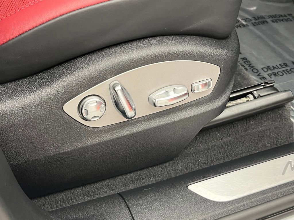 Used 2024 Porsche Macan S image 43