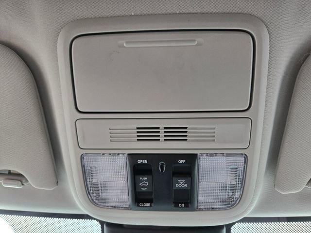 Used 2025 Honda Odyssey EX-L image 27