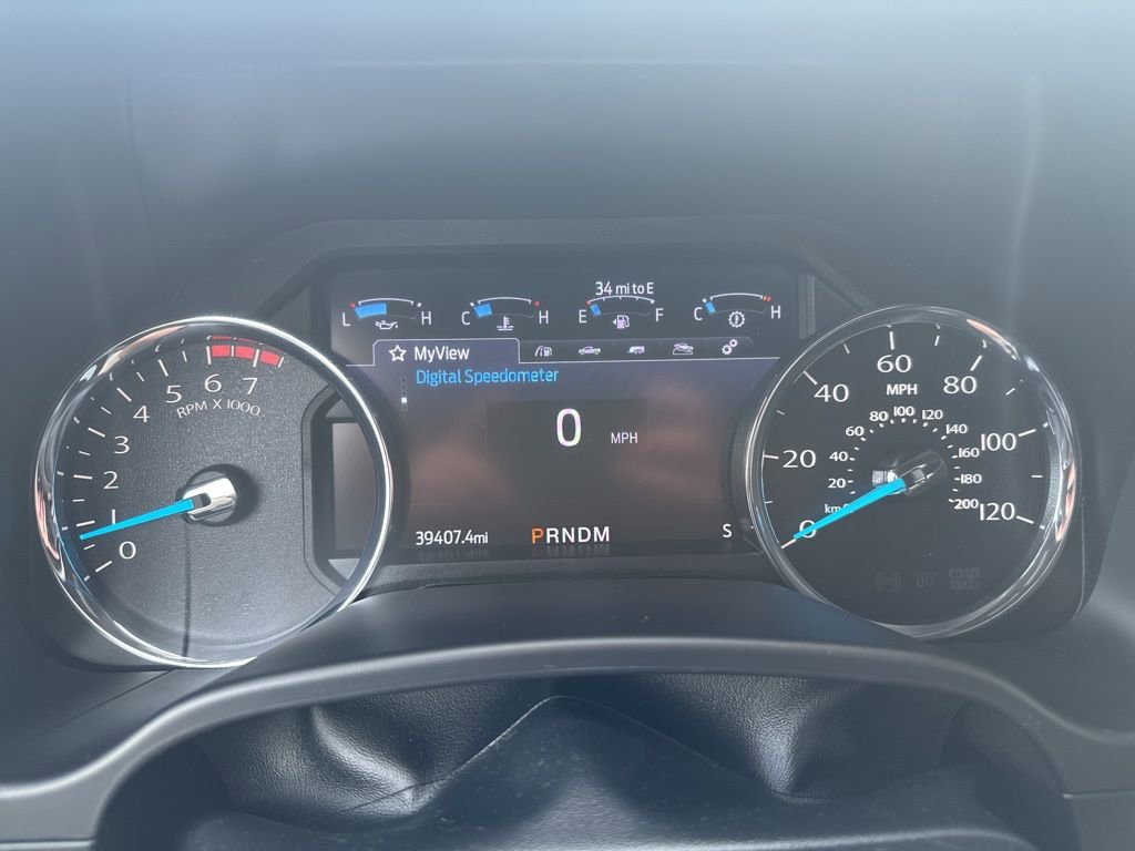 Used 2021 Ford F350 Lariat image 23