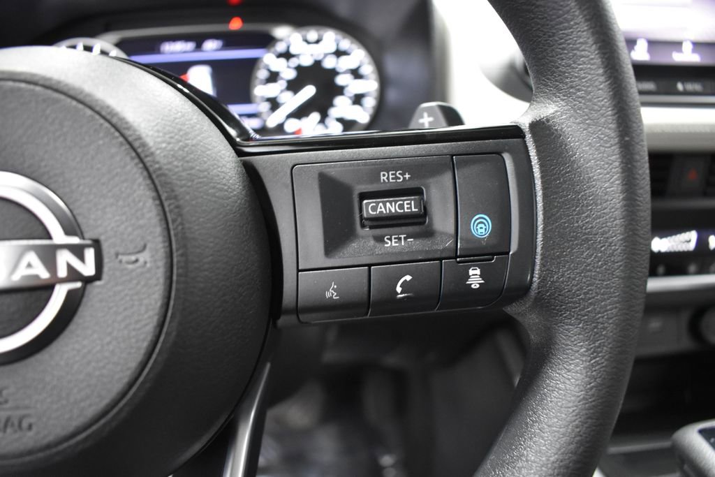 Certified 2023 Nissan Rogue SV image 25