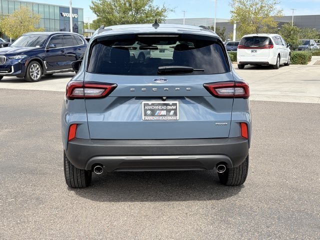 Used 2025 Ford Escape ST-Line Select AWD/4WD image 7
