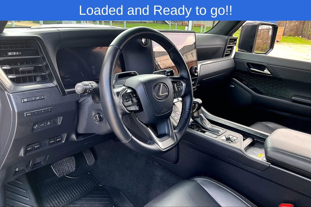 Used 2025 Lexus GX 550 AWD/4WD image 19