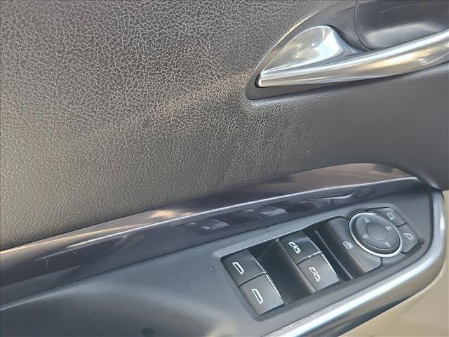Used 2021 Cadillac XT4 Luxury FWD image 21