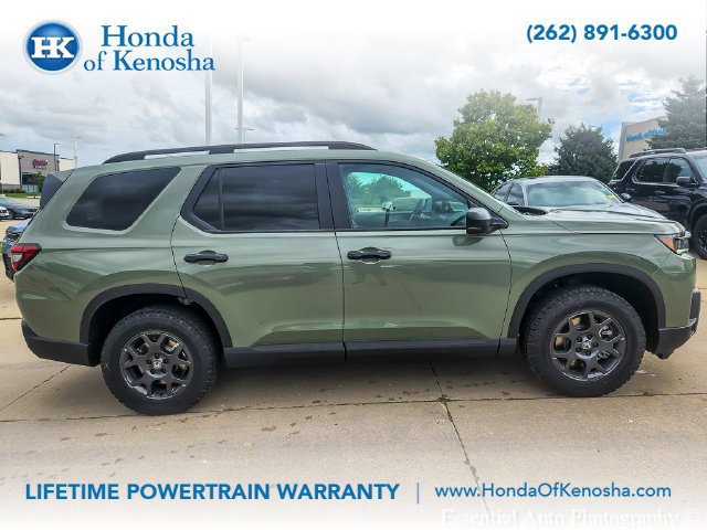 New 2026 Honda Pilot TrailSport image 4