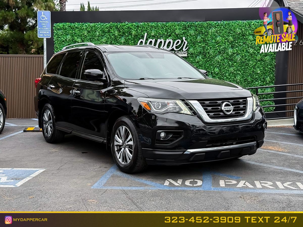 Used 2019 Nissan Pathfinder SL w/ Cargo Package FWD image 3