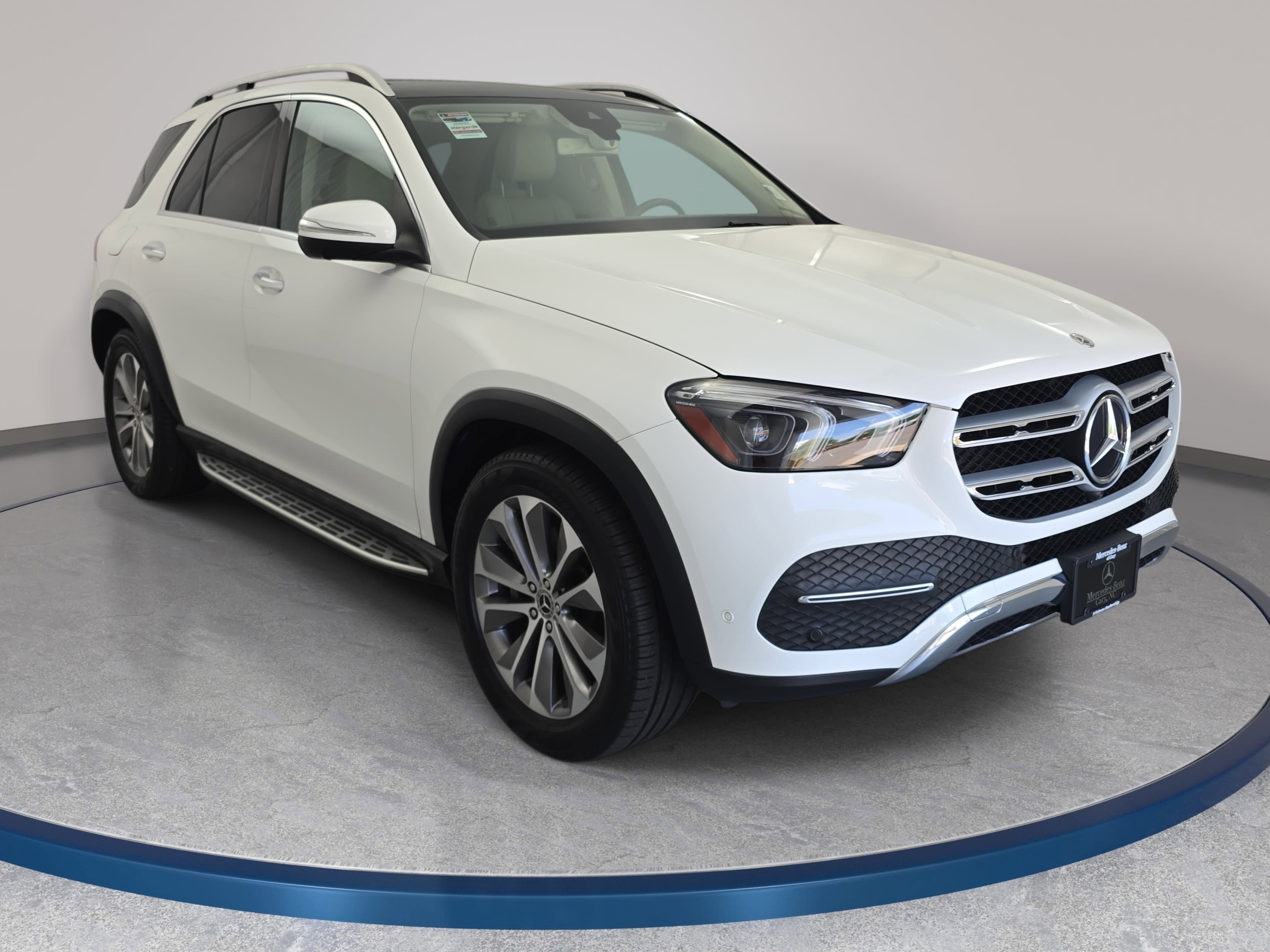 Certified 2020 Mercedes-Benz GLE 450 4MATIC image 3