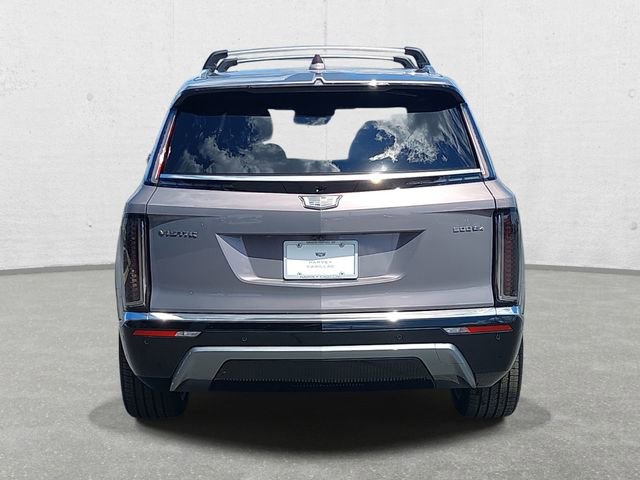 Used 2026 Cadillac Vistiq Luxury image 6