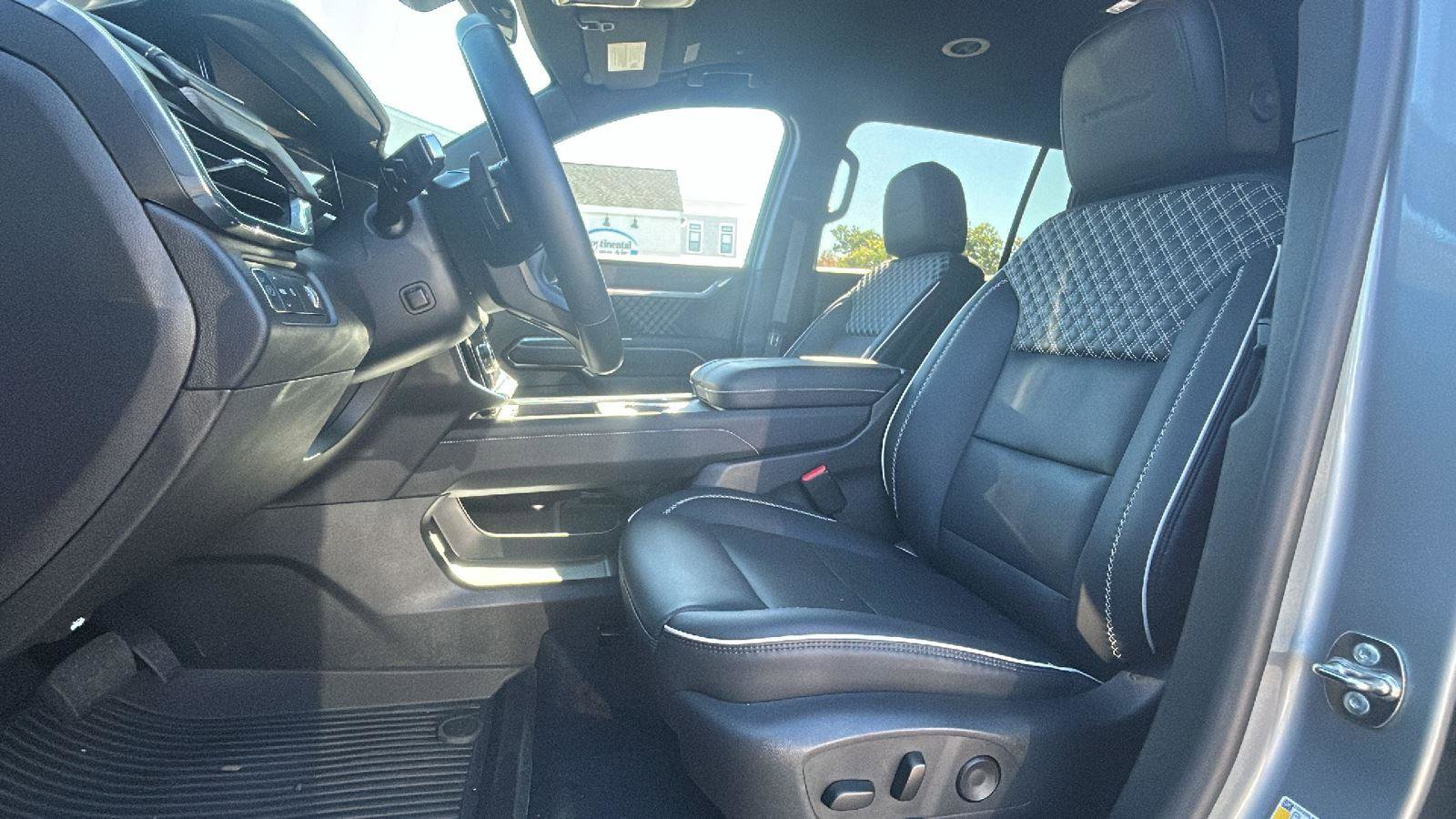 New 2024 GMC Acadia Denali w/ LPO, Floor Liner Package image 23