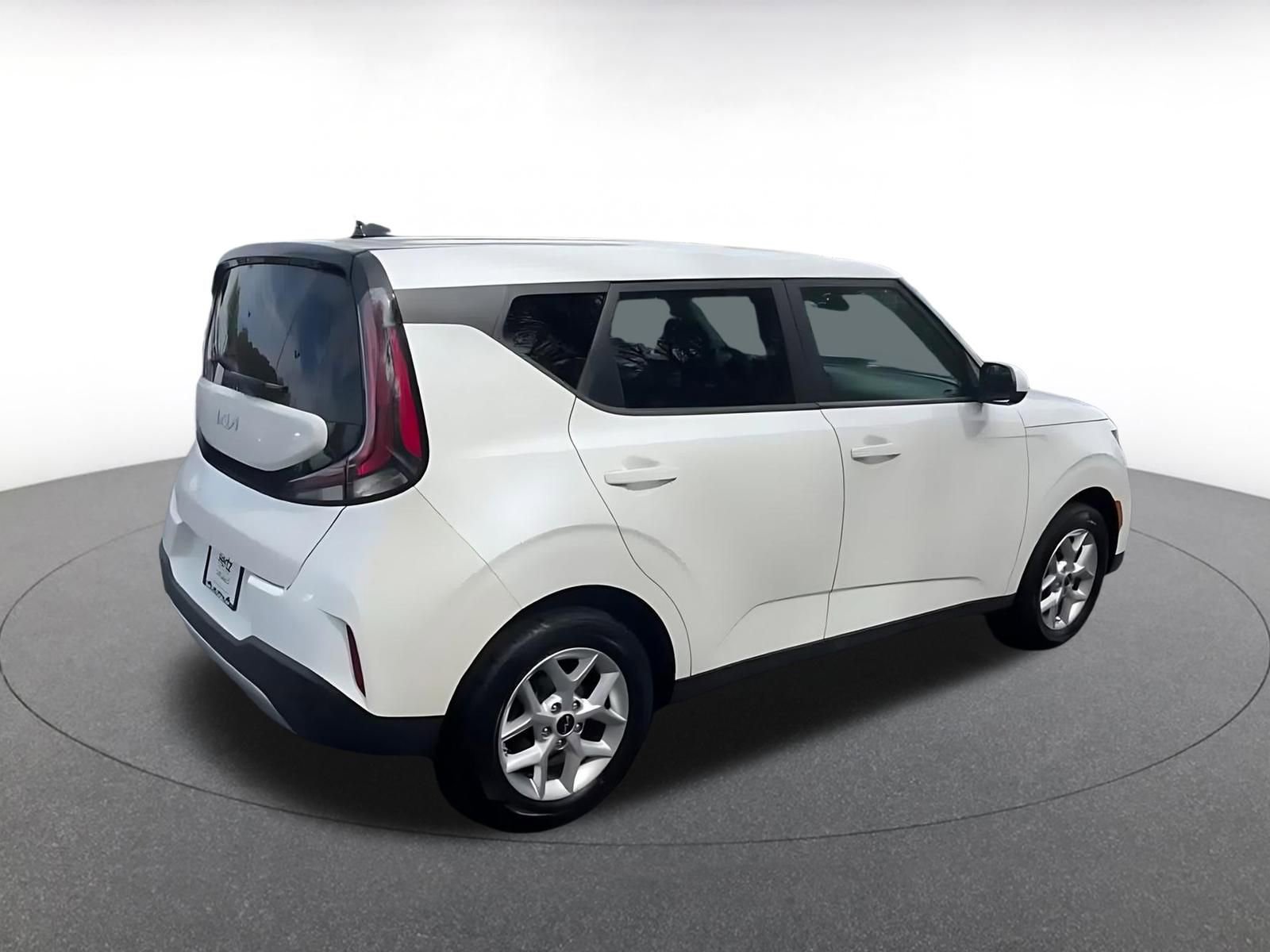 Used 2025 Kia Soul LX w/ LX Technology Package image 15