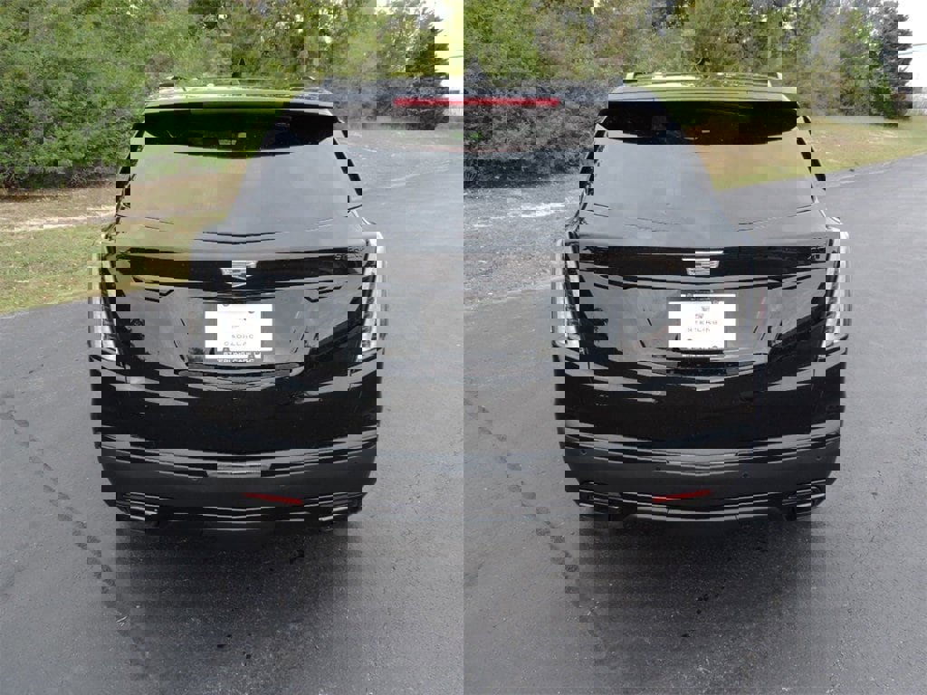 New 2026 Cadillac XT5 Sportv w/ LPO, Onyx Lite Package image 6