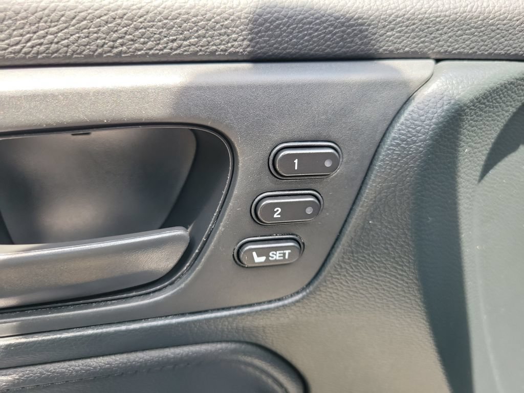Used 2023 Honda Odyssey EX-L image 19