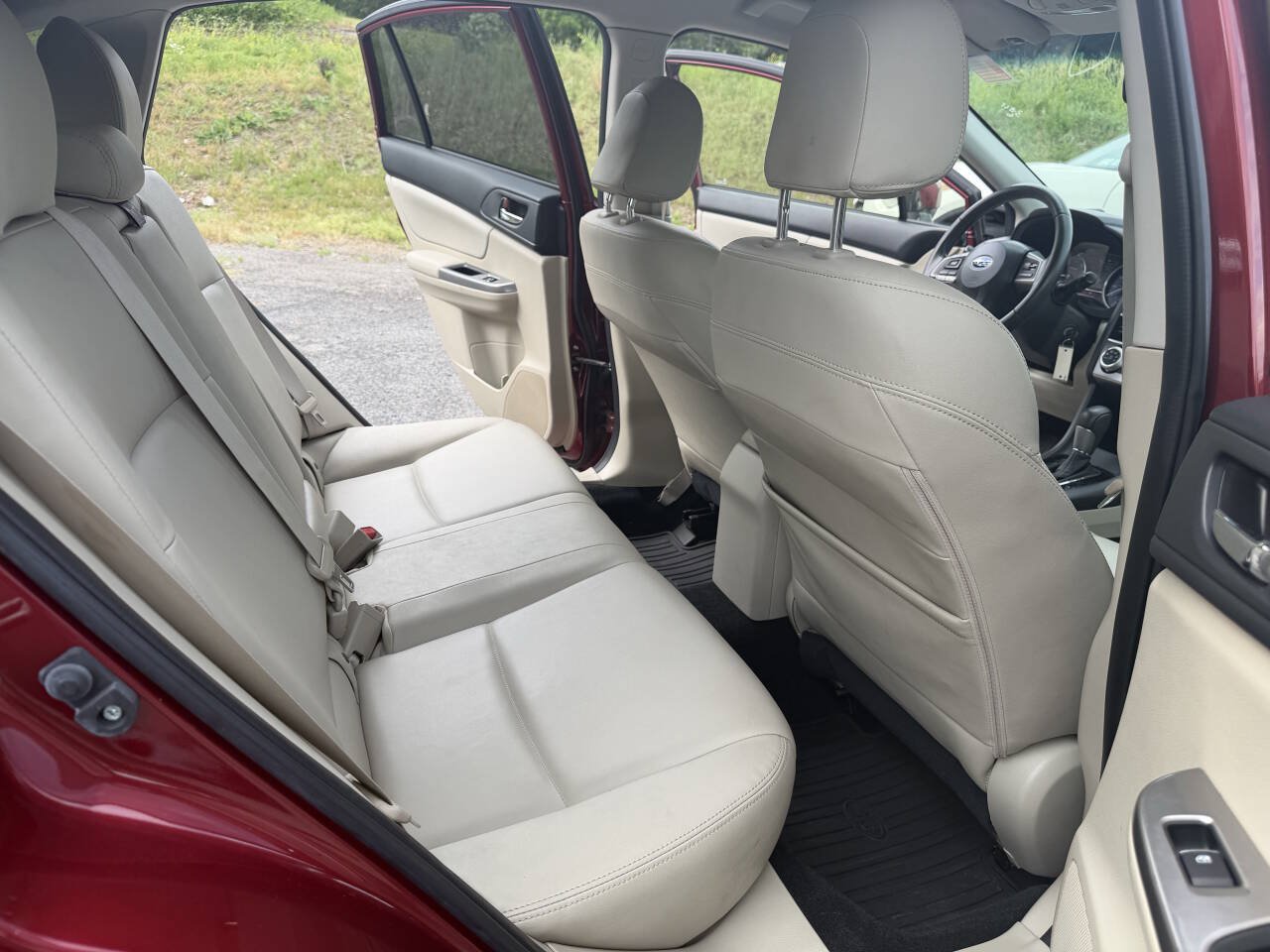 Used 2015 Subaru Crosstrek 2.0i Limited AWD/4WD image 14