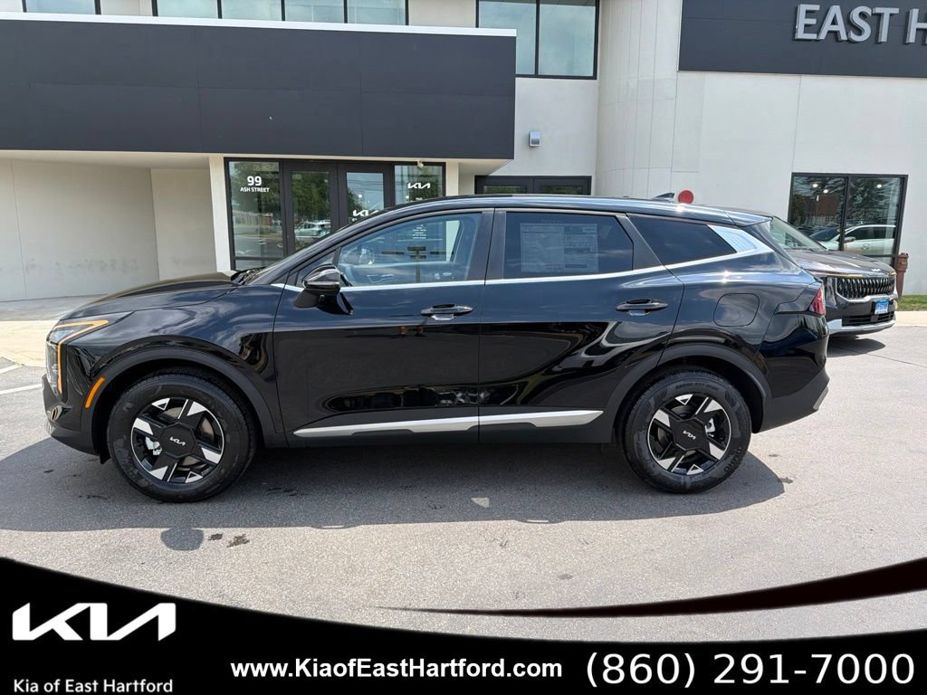 New 2026 Kia Sportage LX w/ LX Convenience Package AWD/4WD image 2