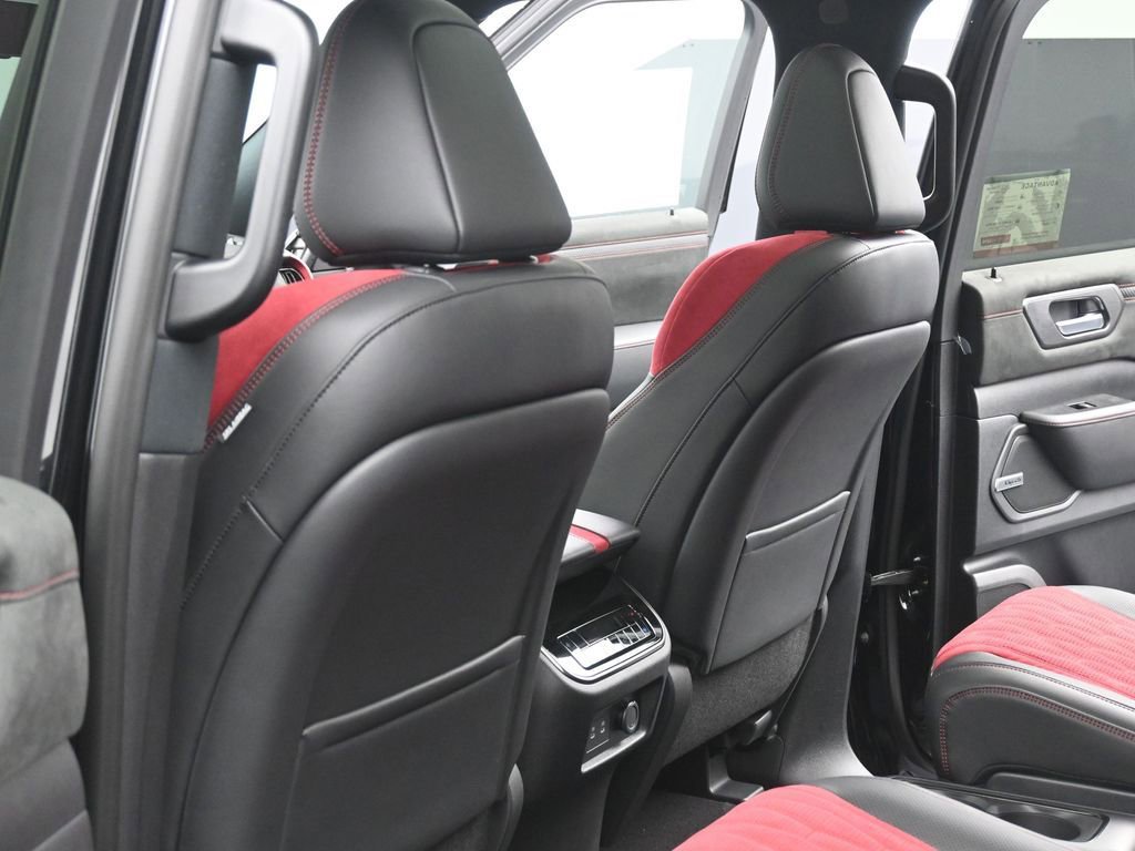 New 2026 Nissan Armada NISMO AWD/4WD image 20
