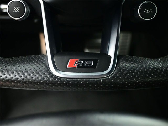 Used 2017 Audi R8 V10 plus image 15