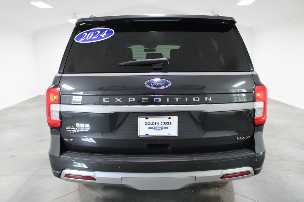 Used 2024 Ford Expedition Max XLT image 9