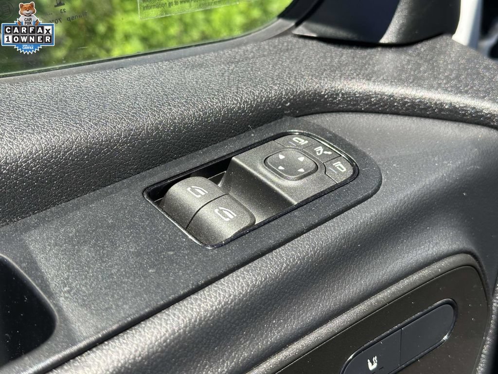 Used 2025 Mercedes-Benz Sprinter 2500 image 17