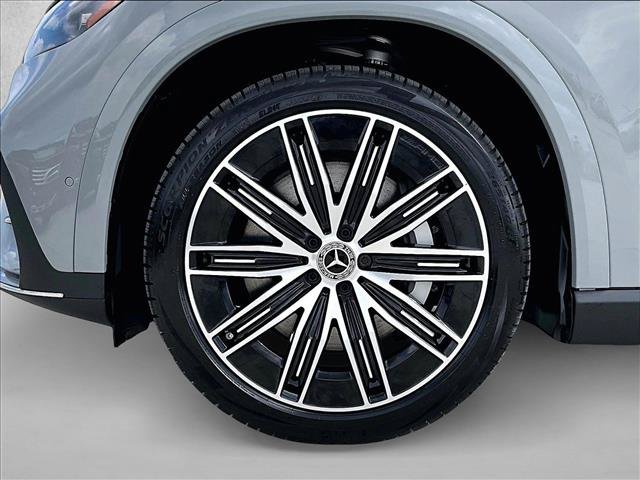 New 2026 Mercedes-Benz EQE 320 4MATIC SUV image 13