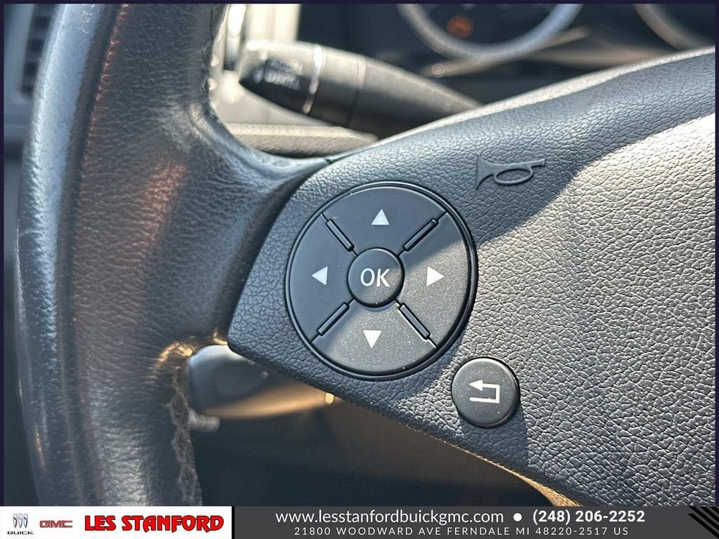 Used 2008 Mercedes-Benz C 300 Sedan image 23