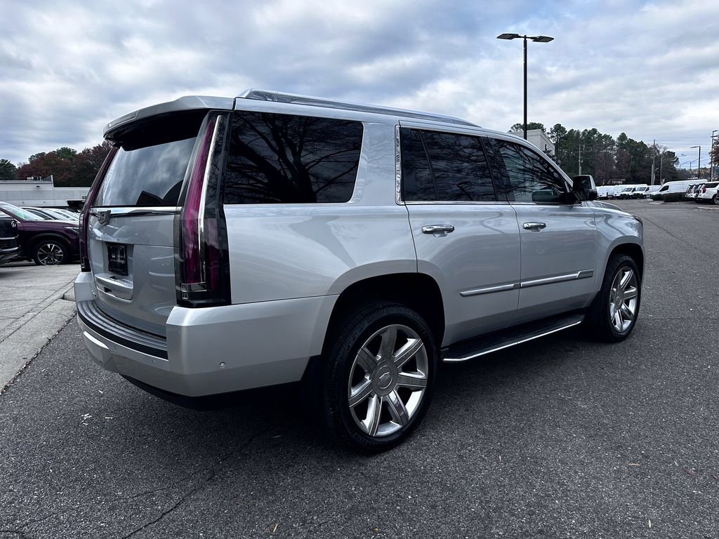 Used 2020 Cadillac Escalade Luxury image 13