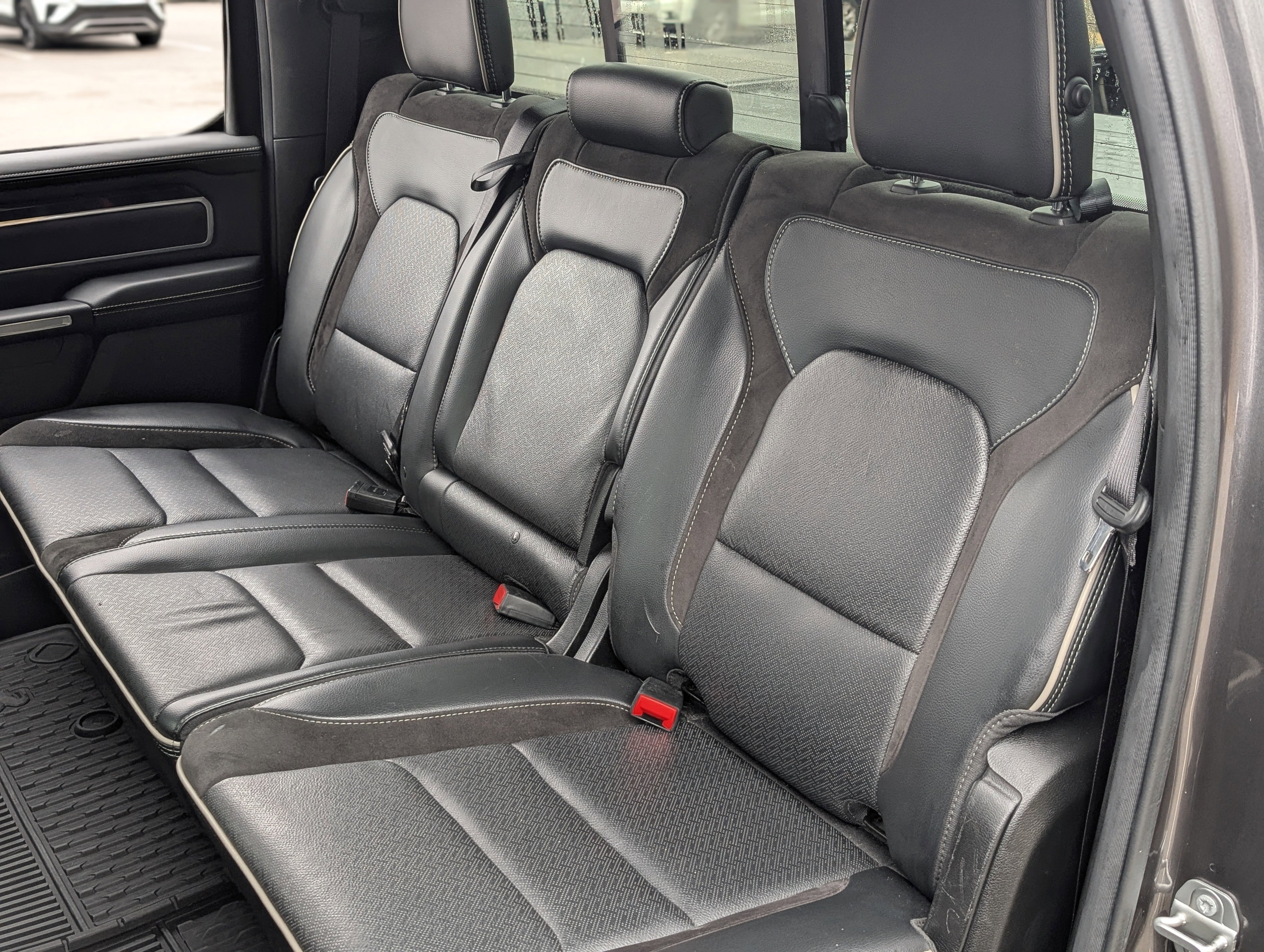 Used 2022 RAM 1500 Laramie w/ Sport Appearance Package RWD image 17
