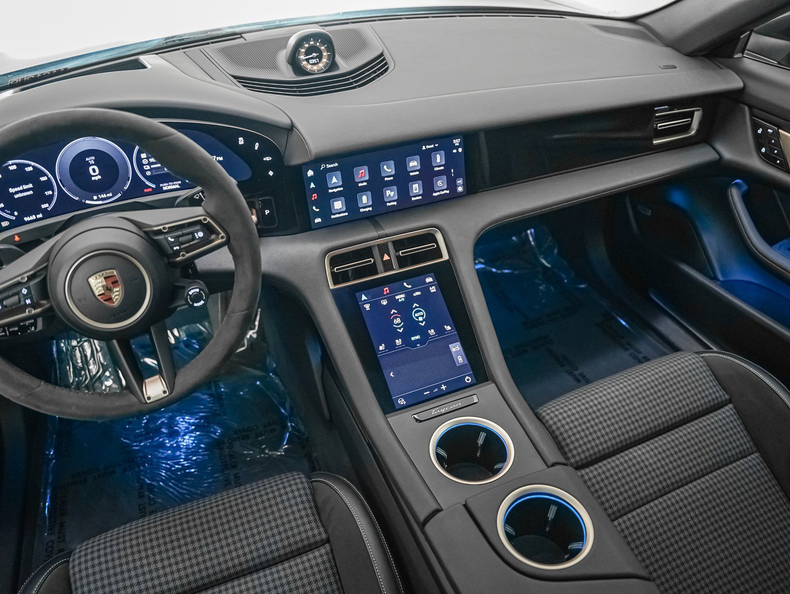 Certified 2025 Porsche Taycan 4S w/ Premium Package image 18