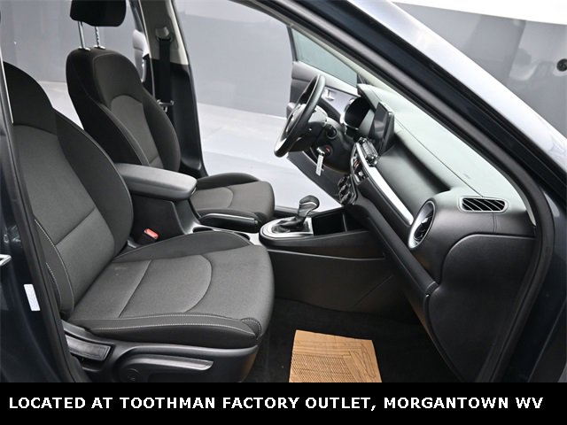 Used 2024 Kia Forte LXS image 15