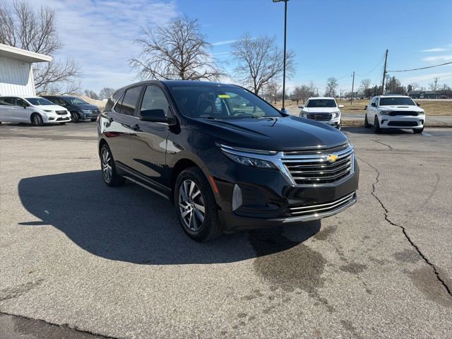 Used 2023 Chevrolet Equinox LT image 4