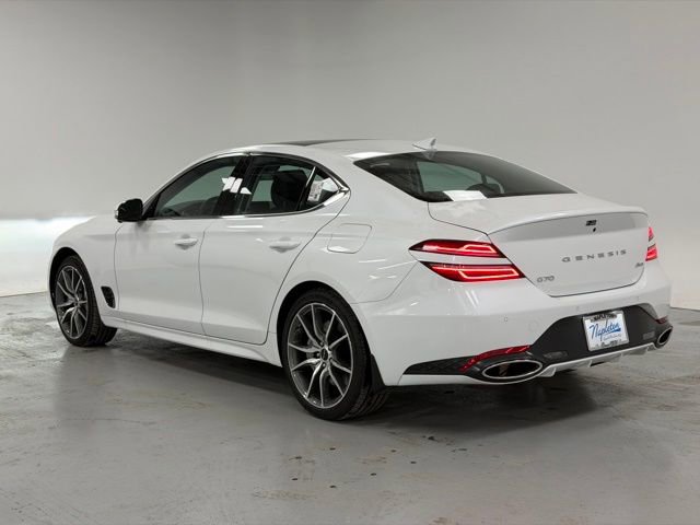 Used 2026 Genesis G70 2.5T Prestige image 3