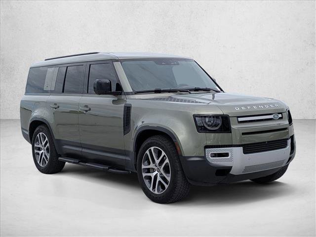 Used 2024 Land Rover Defender 130 S image 3