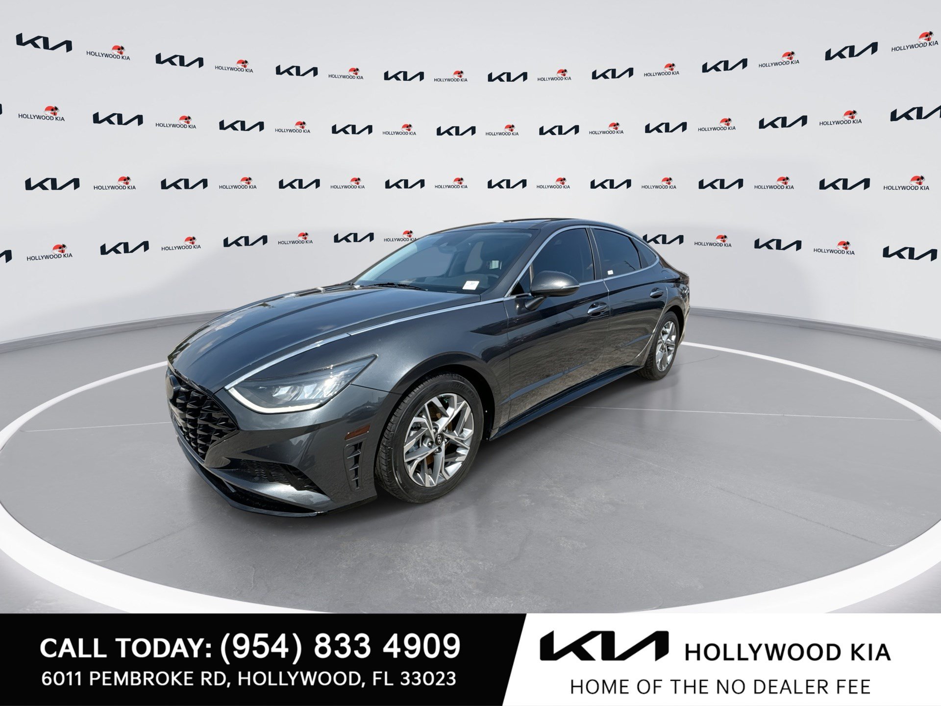 Used 2023 Hyundai Sonata SEL w/ Convenience Package FWD image 4