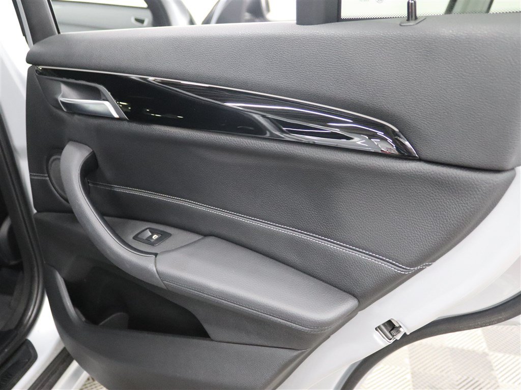 Used 2018 BMW X1 xDrive28i AWD/4WD image 20