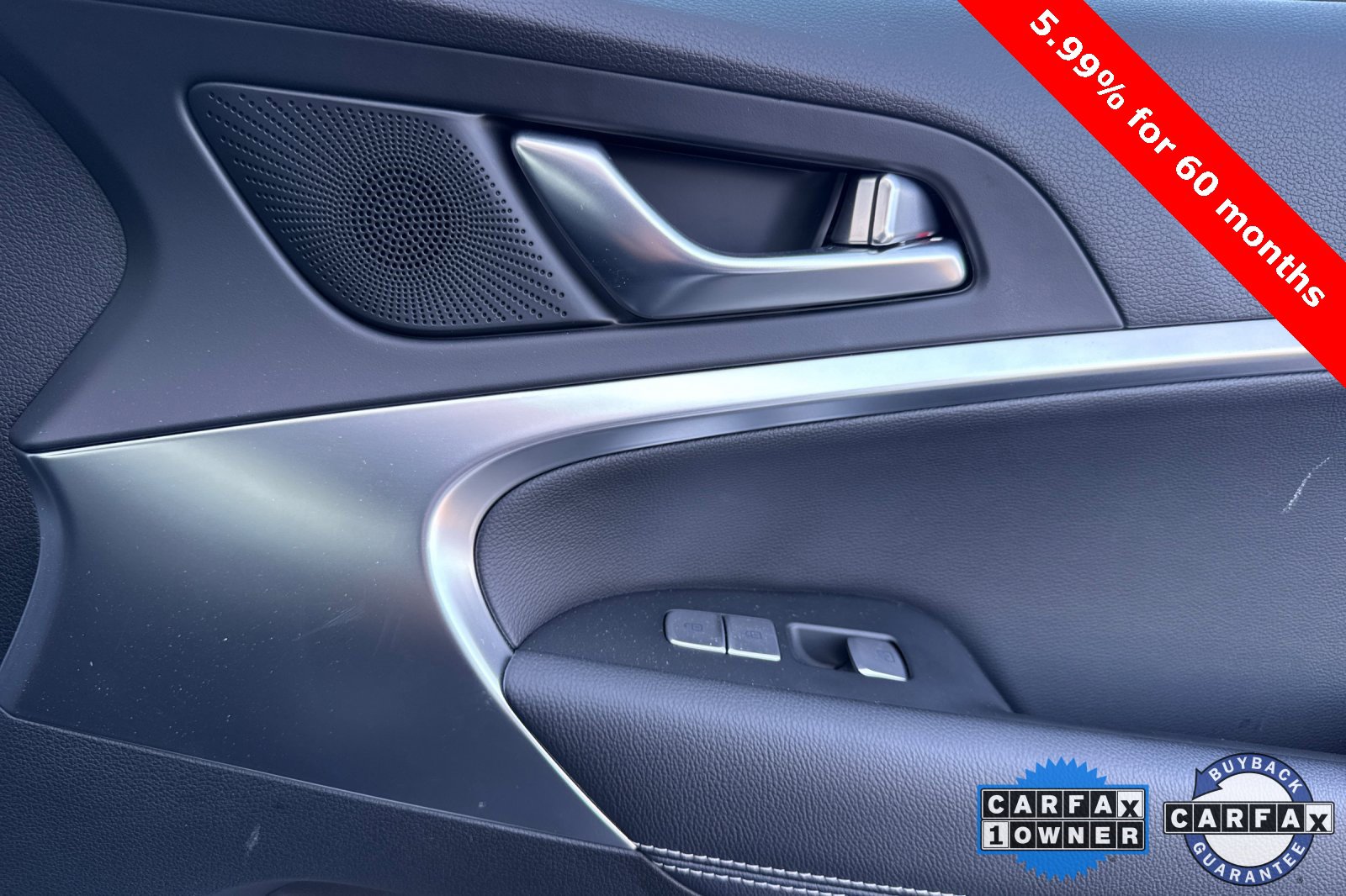 Used 2025 Genesis G70 2.5T image 18