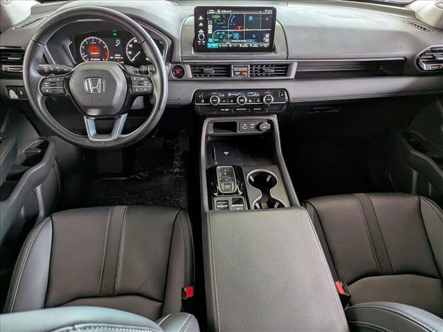 Used 2024 Honda Pilot Touring image 18