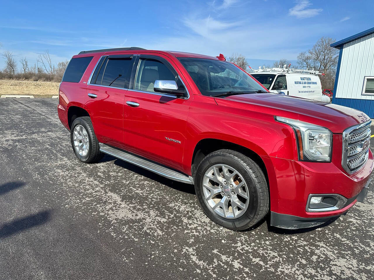 Used 2015 GMC Yukon SLT w/ Open Road Package image 3