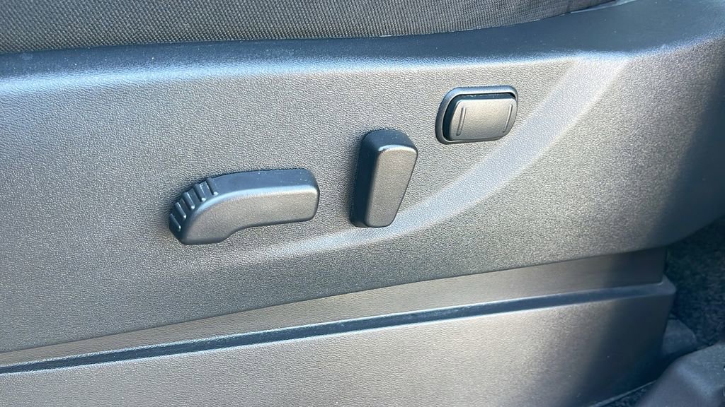 Used 2025 Nissan Frontier Pro-X w/ Pro Convenience Package image 12