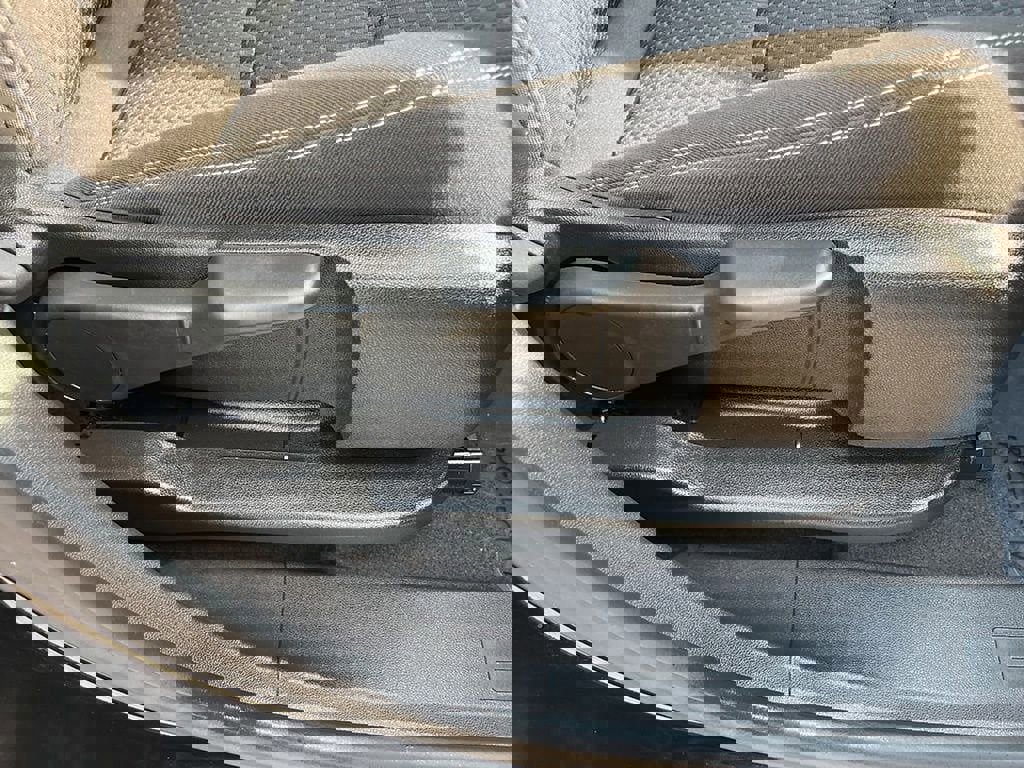 Used 2022 GMC Terrain SLE w/ Driver Convenience Package image 52