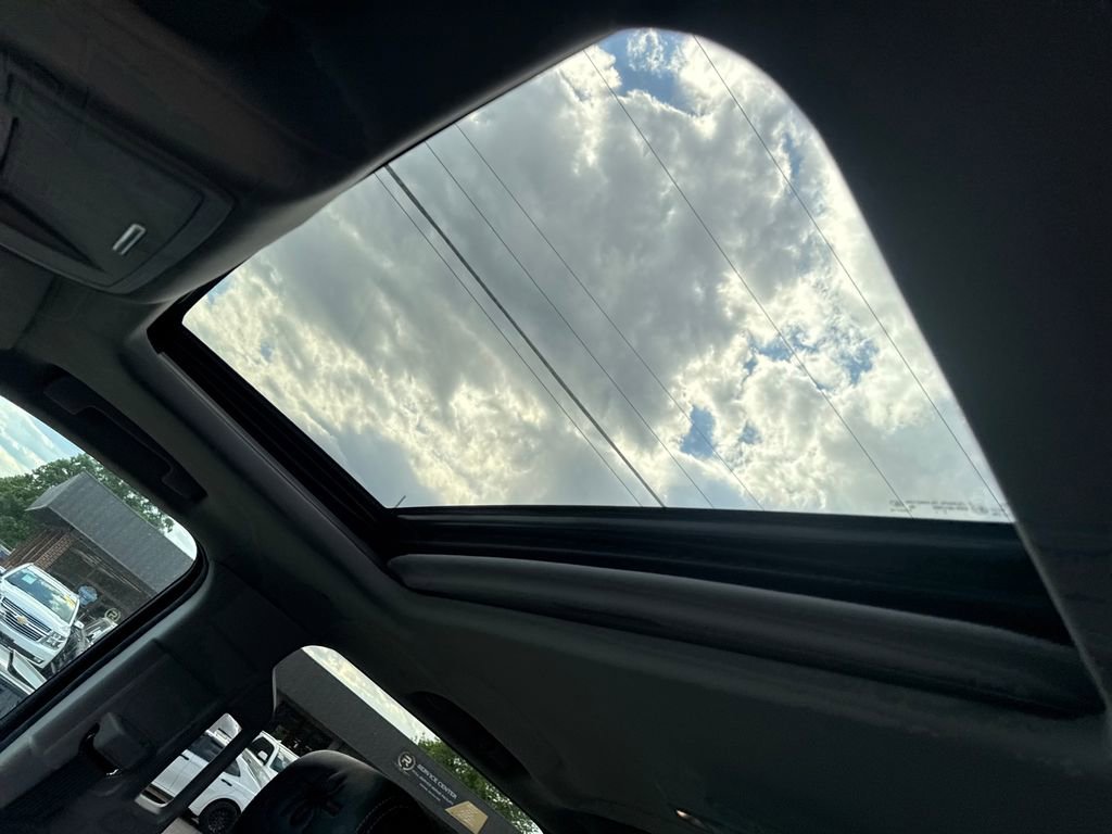 Used 2018 Chevrolet Silverado 1500 LTZ Z71 w/ LTZ Plus Package AWD/4WD image 76