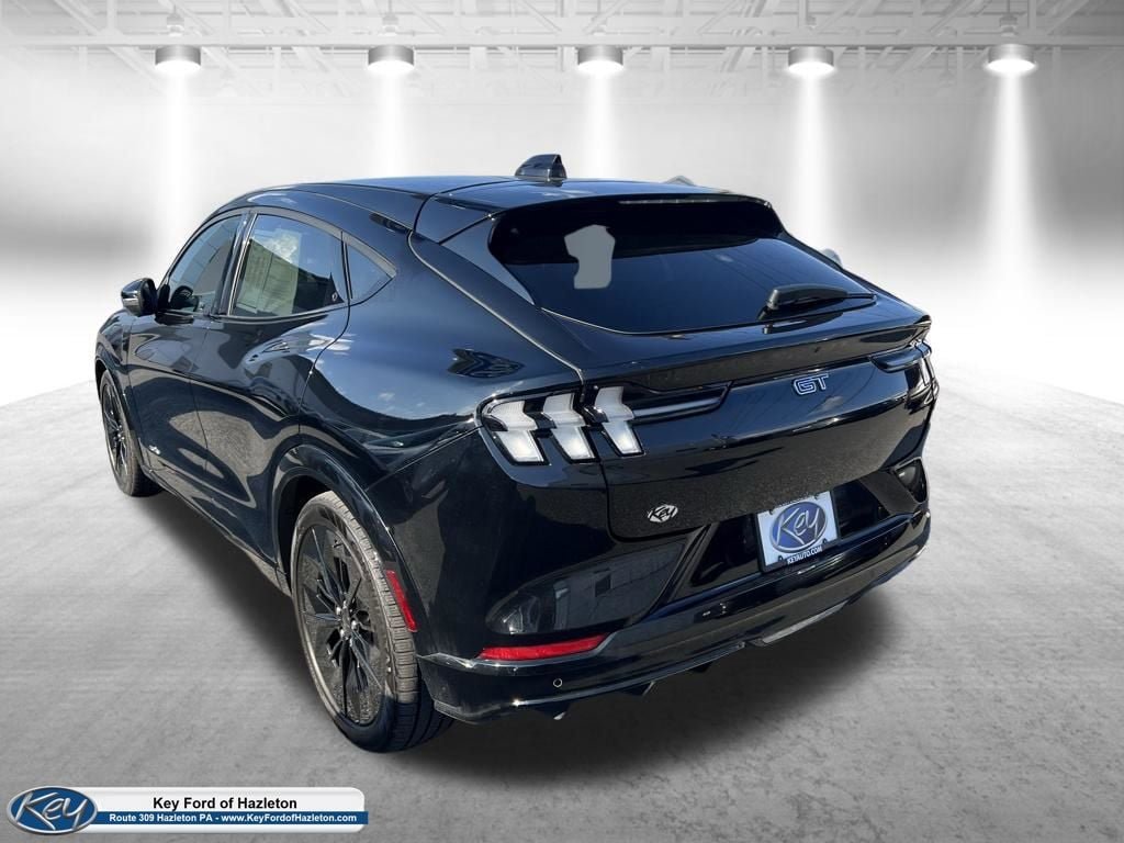 Certified 2025 Ford Mustang Mach-E GT AWD/4WD image 5