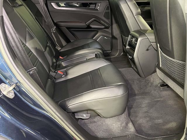 Certified 2024 Porsche Cayenne Turbo GT image 23