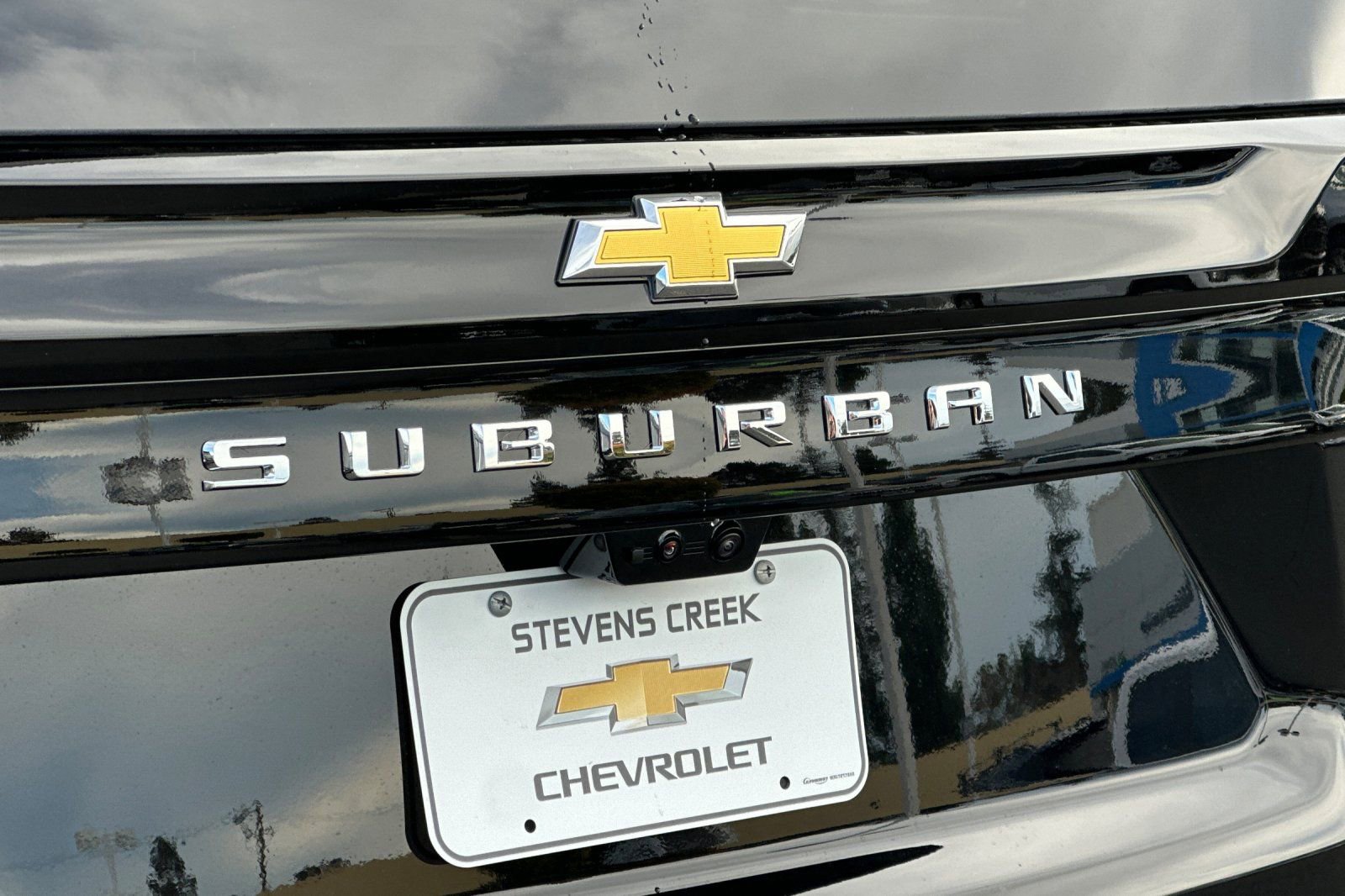 New 2026 Chevrolet Suburban High Country image 33