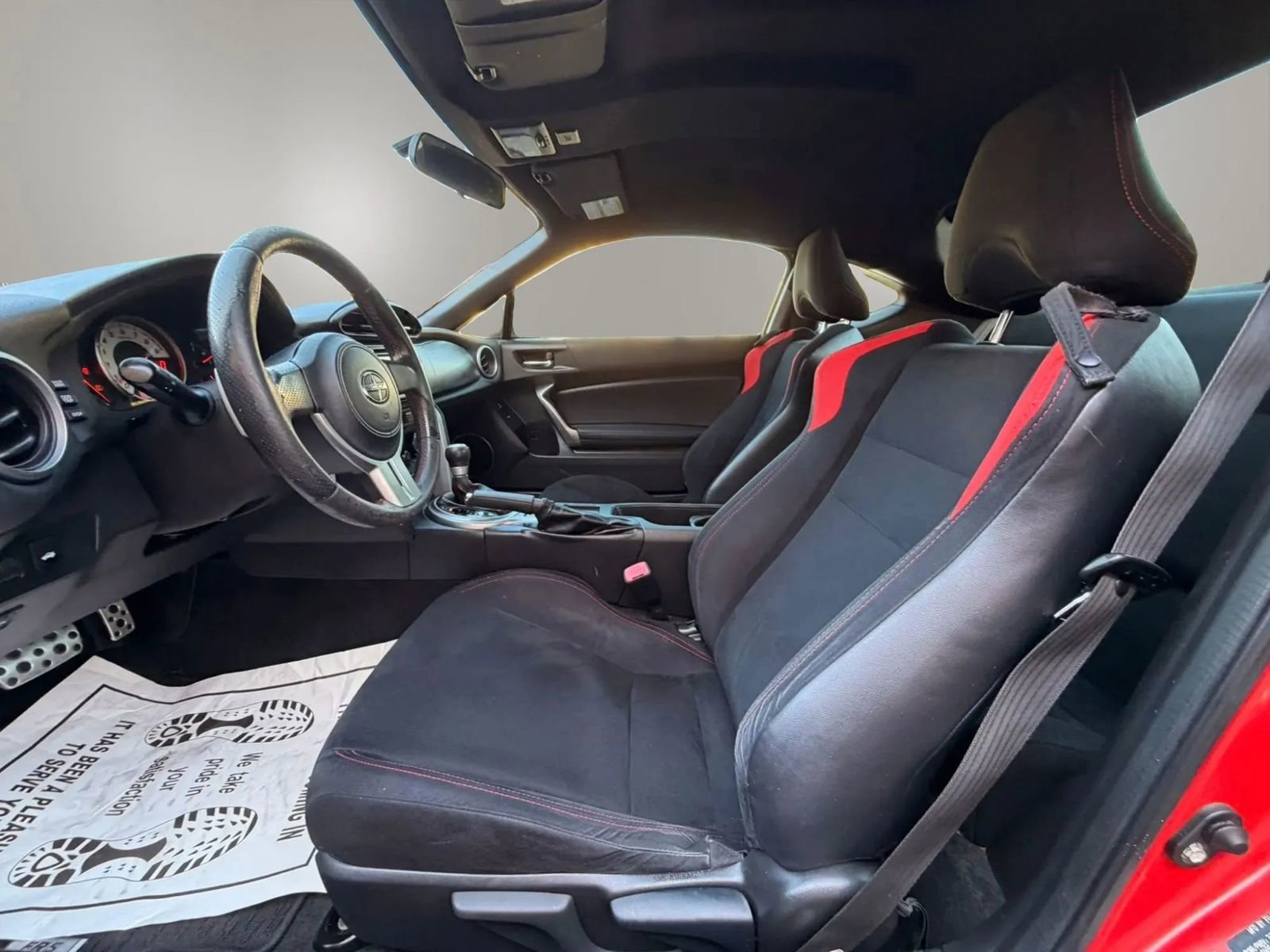 Used 2014 Scion FR-S RWD image 26