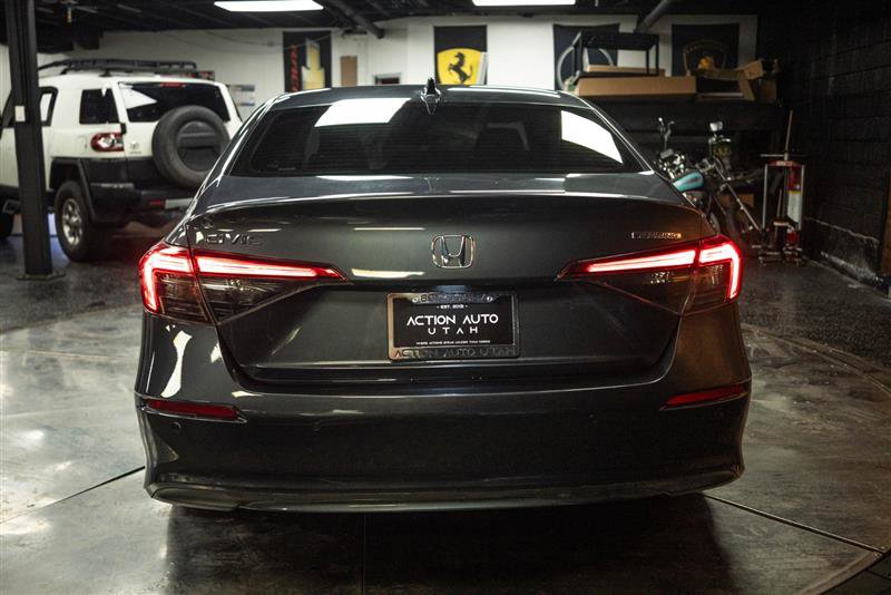 Used 2022 Honda Civic Touring image 6