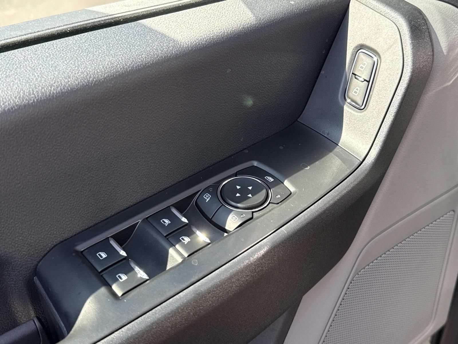 New 2026 Ford F250 XL AWD/4WD image 19