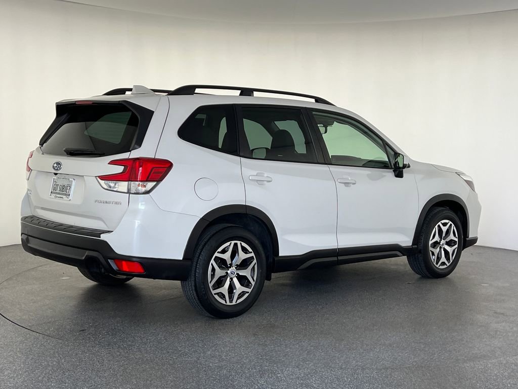Certified 2021 Subaru Forester Premium w/ Popular Package #1 AWD/4WD image 4