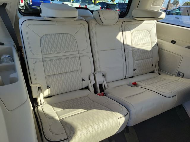 Used 2023 Lincoln Navigator Black Label image 22