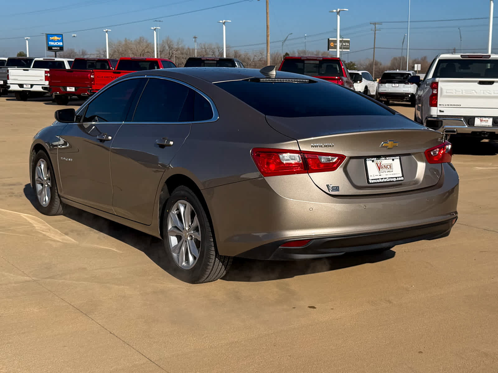 Used 2024 Chevrolet Malibu LT image 4